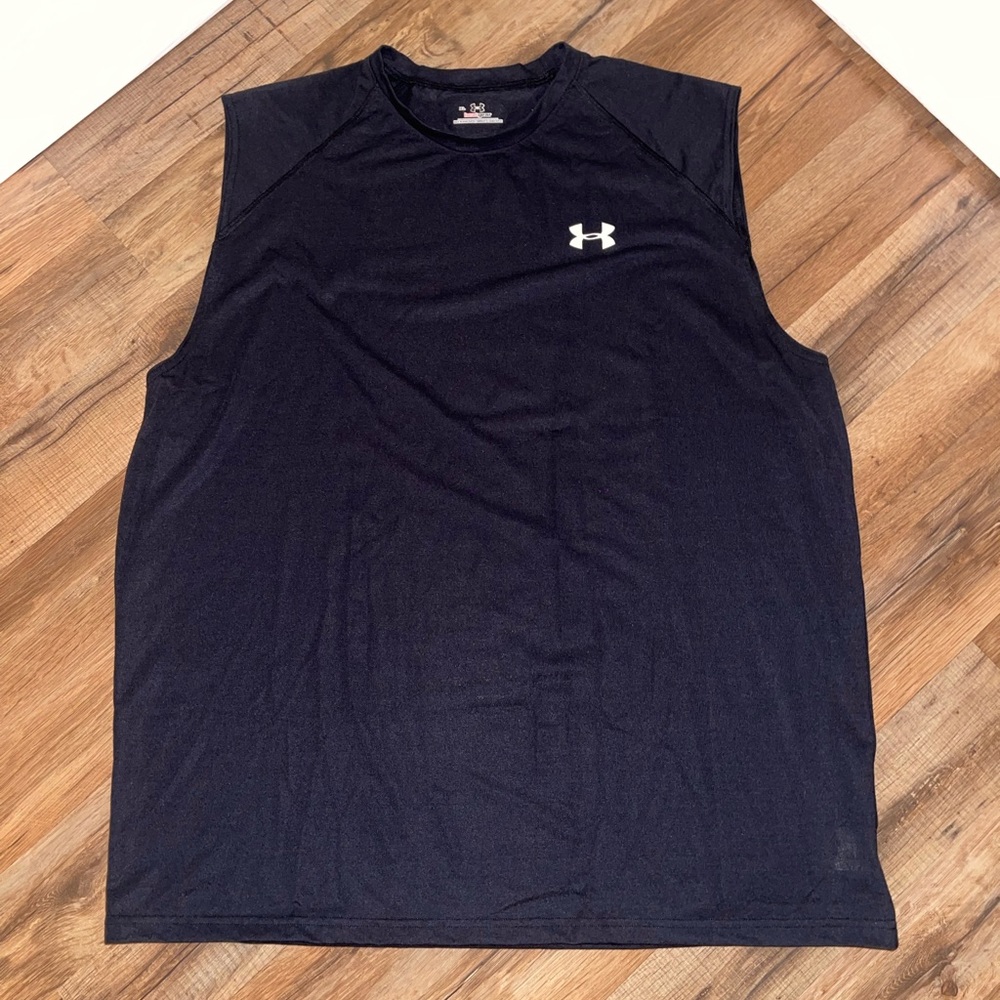 Mens shirt sleeveless under armour